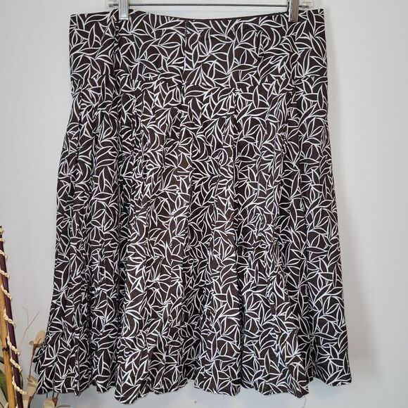 🌴WORTHINGTON BROWN AND WHITE MIDI FLARE SKIRT 14 - Picture 1 of 5
